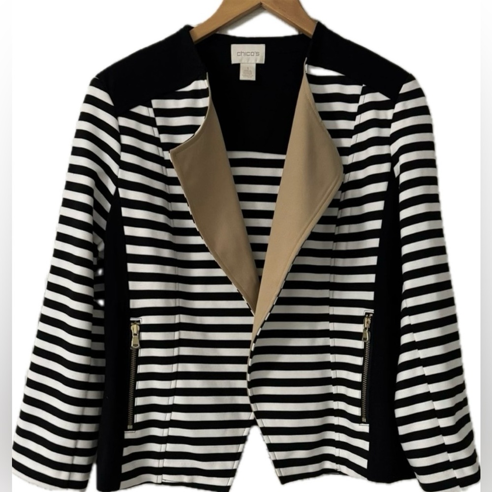 NWOT Chico's Striped Black and White Blazer with Tan Lining